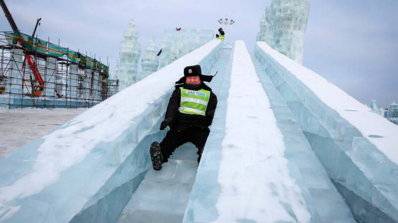 تصاویر/ سرسره یخی در چین