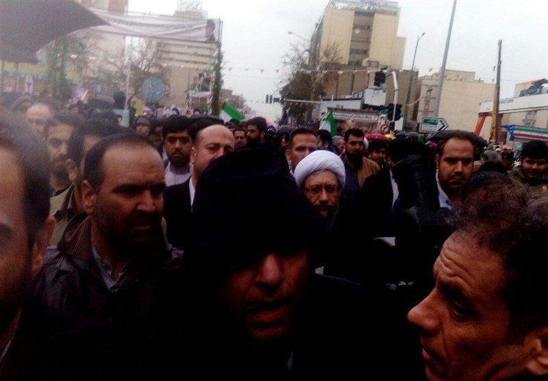 عکس / حضور رئیس قوه قضائیه در راهپیمایی ۲۲ بهمن