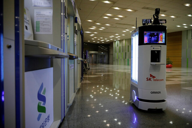 ربات‌ها یار اصلی کره جنوبی برای مبارزه با کرونا