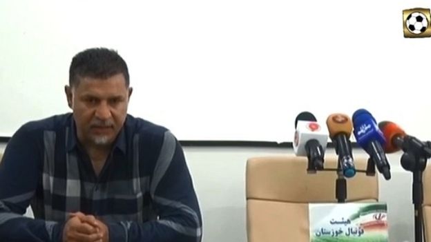 حرکت عجیب علی دایی در کنفرانس خبری