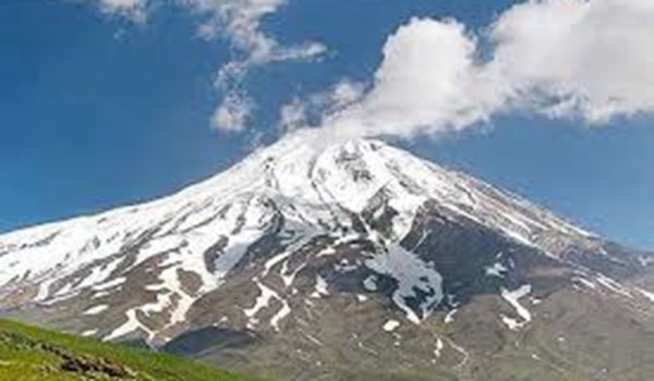 فعالیت‌های آتشفشان دماوند طبیعی است