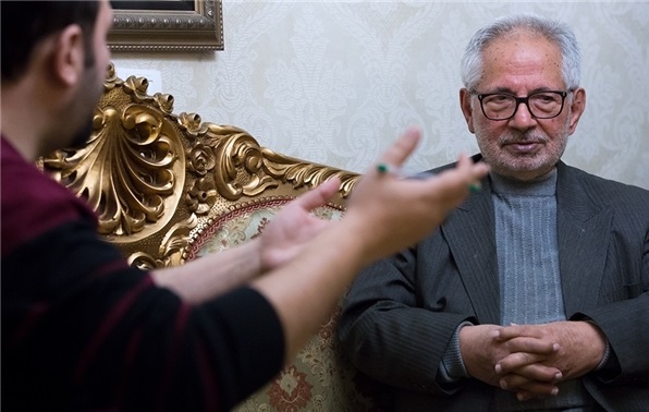 اگر شاه در ایران حاکم بود، ترامپ به جای عربستان ایران را غارت میکرد