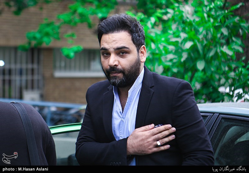 عکس/ تیپ غیر رسمی احسان علیخانی
