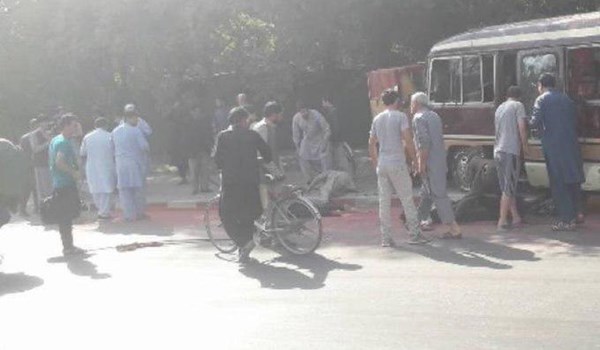 وقوع ۳ انفجار در کابل/ تاکنون ۲۸ تن کشته و زخمی شدند