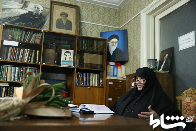 آیتالله طالقانی به مجاهدین گفت چشمتان کور میخواستید با کمونیستها جمع نشوید/ مرحوم طالقانی هیچگاه در نفی ولایتفقیه حرفی نزدند/ پدرم فراتر از هر حزب و تشکلی بود/ به دکتر یزدی گفتم فقط تو نبودی که برای انقلاب مبارزه کردی آیتالله طالقانی به مجاهدین گفت چشمتان کور میخواستید با کمونیستها جمع نشوید/ مرحوم طالقانی هیچگاه در نفی ولایتفقیه حرفی نزدند/ پدرم فراتر از هر حزب و تشکلی بود/ به دکتر یزدی گفتم فقط تو نبودی که برای انقلاب مبارزه کردی