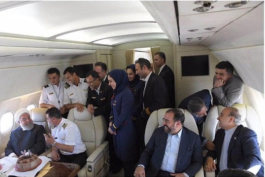 سورپرایز رئیس جمهور در هواپیما