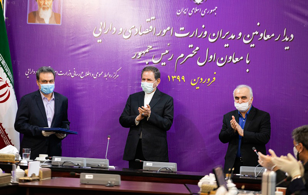 تجلیل معاون اول رییس جمهور از عملکرد موفق بانک ملت در تحول دیجیتال و واگذاری دارایی های مازاد