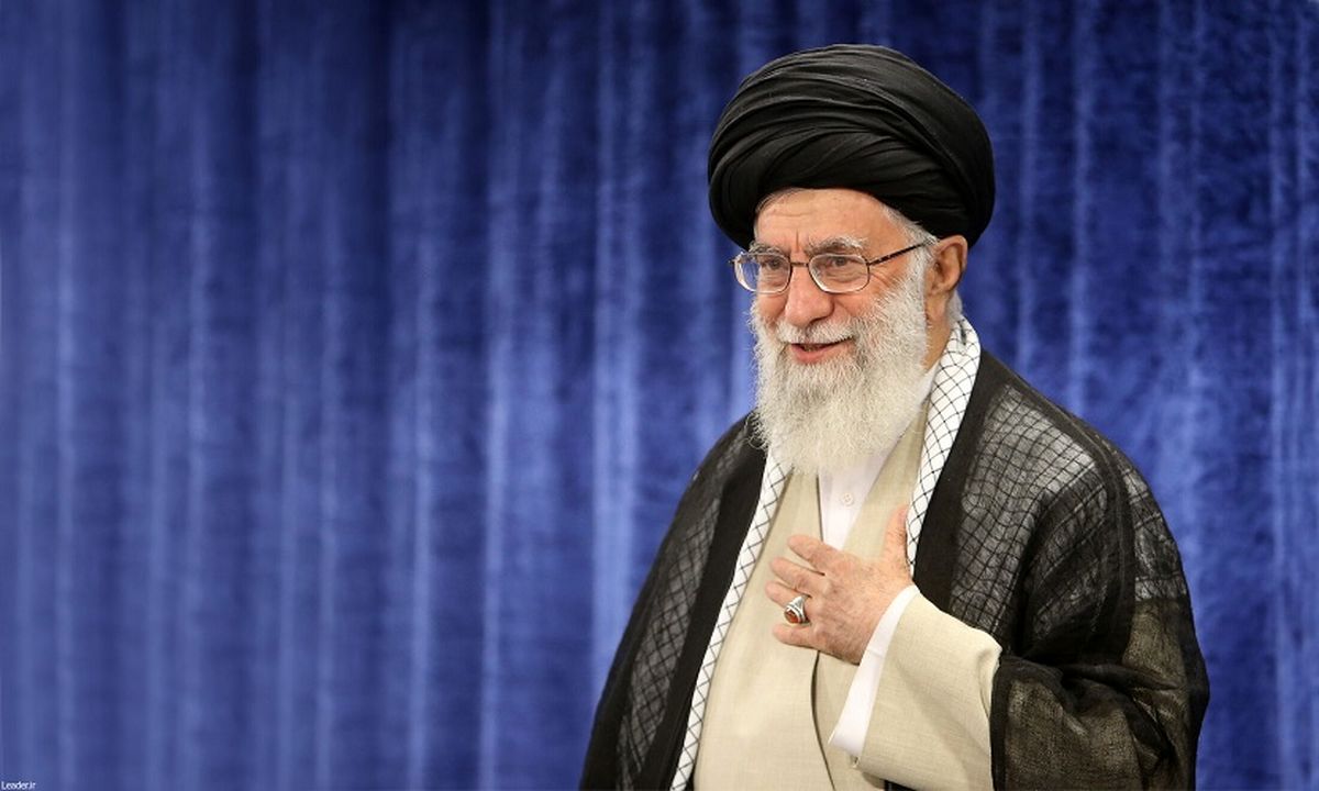 شنبه ۲۲ بهمن تاریخی بود؛ به ملت ایران اظهار تعظیم می‌کنم/ با دروغ آشکار می گویند نظام رو به قهقراست