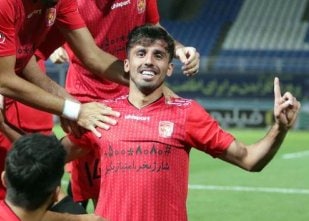تمجید علی کریمی از بازیکن جدید پرسپولیس