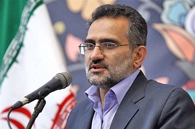 ویدئو/ برچسب معاون دولت به دانشجویان معترض