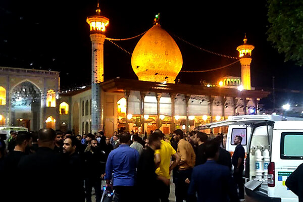 سیلی وحدت بر خاکستر فتنه