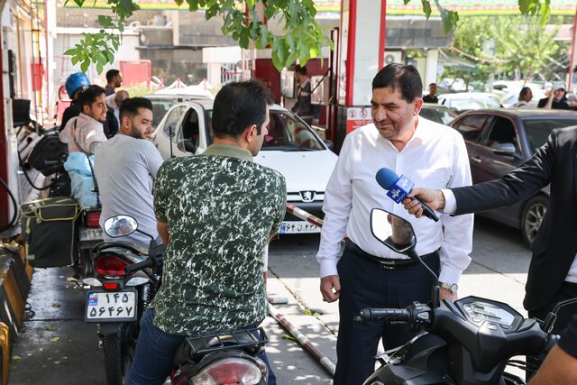 شایعات و مصوبه مجلس باعث ازدحام جایگاهای سوخت شد/ سقف برداشت بنزین لغو ‌شد