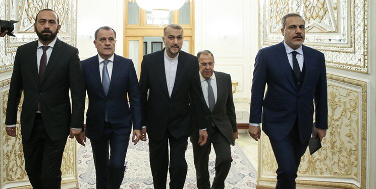 بیانیه نشست وزرای خارجه فرمت ۳+۳ در تهران/  تاکید بر لزوم خاتمه فوری هدف قرار دادن غیرنظامیان در غزه